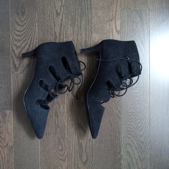 Senso Laura II Lace up Heels - Picture 8 of 10